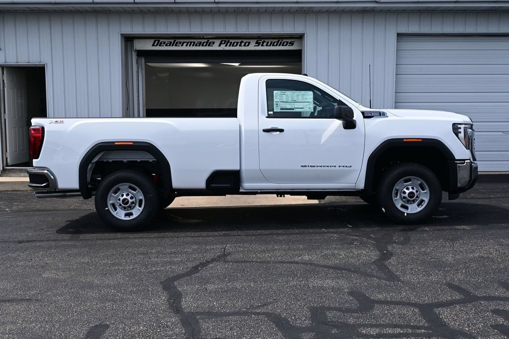 New 2026 GMC Sierra 2500 Pro AWD/4WD image 4
