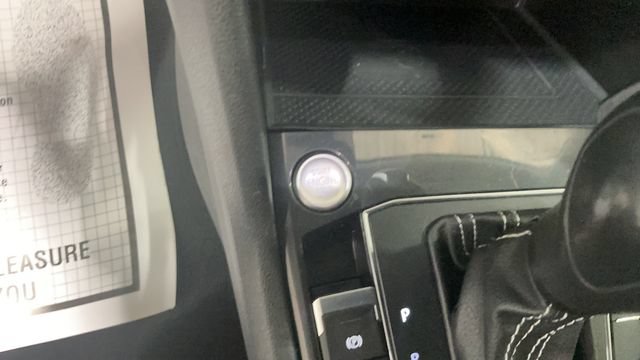 Certified 2021 Volkswagen Tiguan SE AWD/4WD image 20
