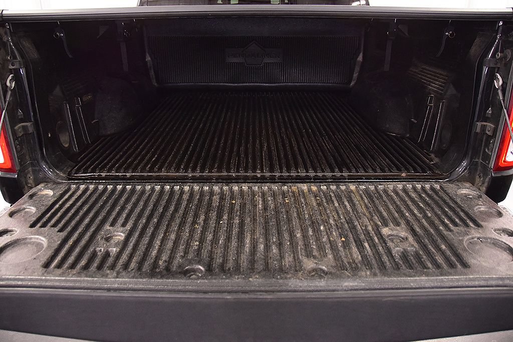Used 2022 RAM 1500 Big Horn AWD/4WD image 7