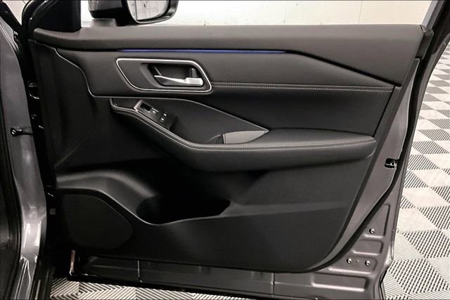 New 2026 Nissan Rogue Platinum w/ Platinum Premium Package image 35