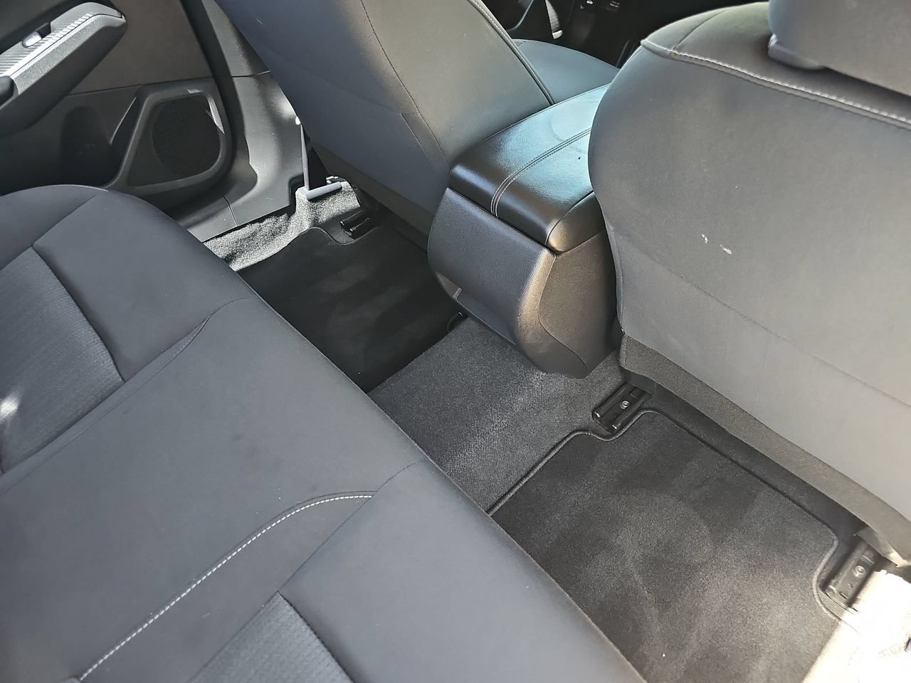 Used 2024 Nissan Altima 2.5 S FWD image 11