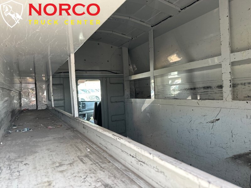 Used 2020 Ford Transit 350 w/ Interior Upgrade Package RWD image 12