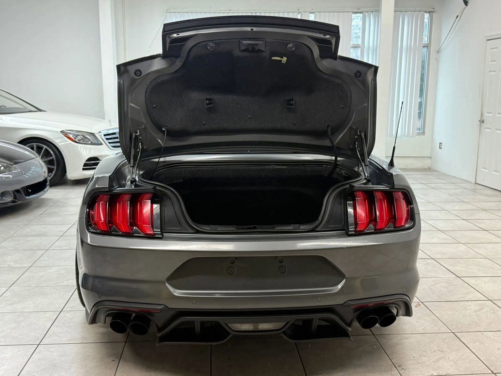 Used 2021 Ford Mustang GT Premium w/ GT Performance Package RWD image 17
