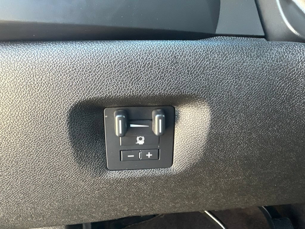 Used 2013 Chevrolet Silverado 1500 LT w/ All-Star Edition AWD/4WD image 12