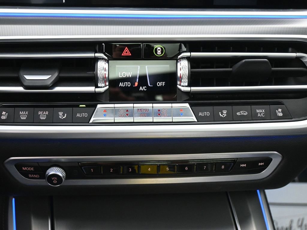 Used 2022 BMW X5 xDrive40i image 14