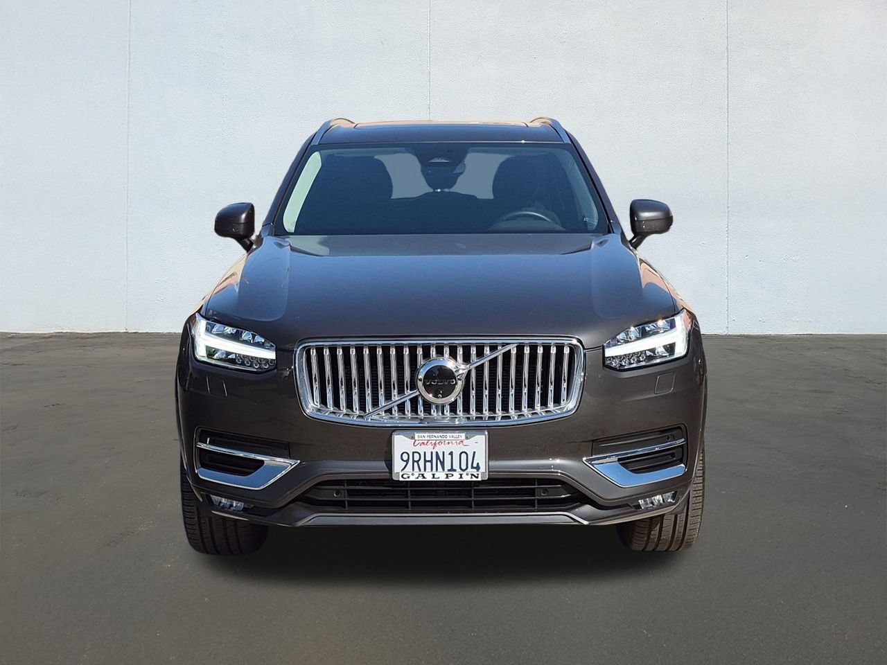 Certified 2024 Volvo XC90 B5 Plus w/ Protection Package Premier AWD/4WD image 2