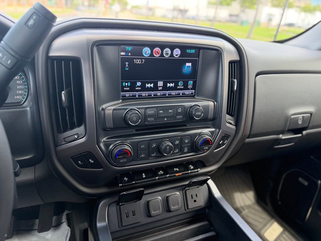 Used 2018 GMC Sierra 1500 SLT w/ All Terrain Package AWD/4WD image 23