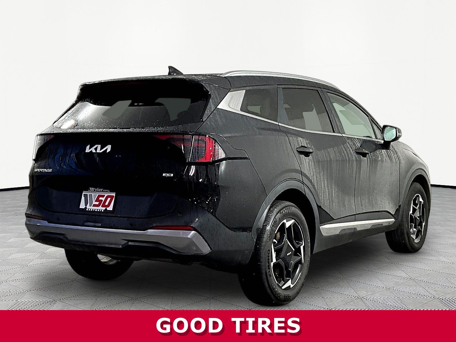 Used 2026 Kia Sportage EX AWD/4WD image 6