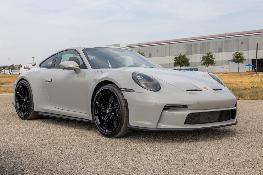 Used 2026 Porsche 911 Carrera RWD image 1