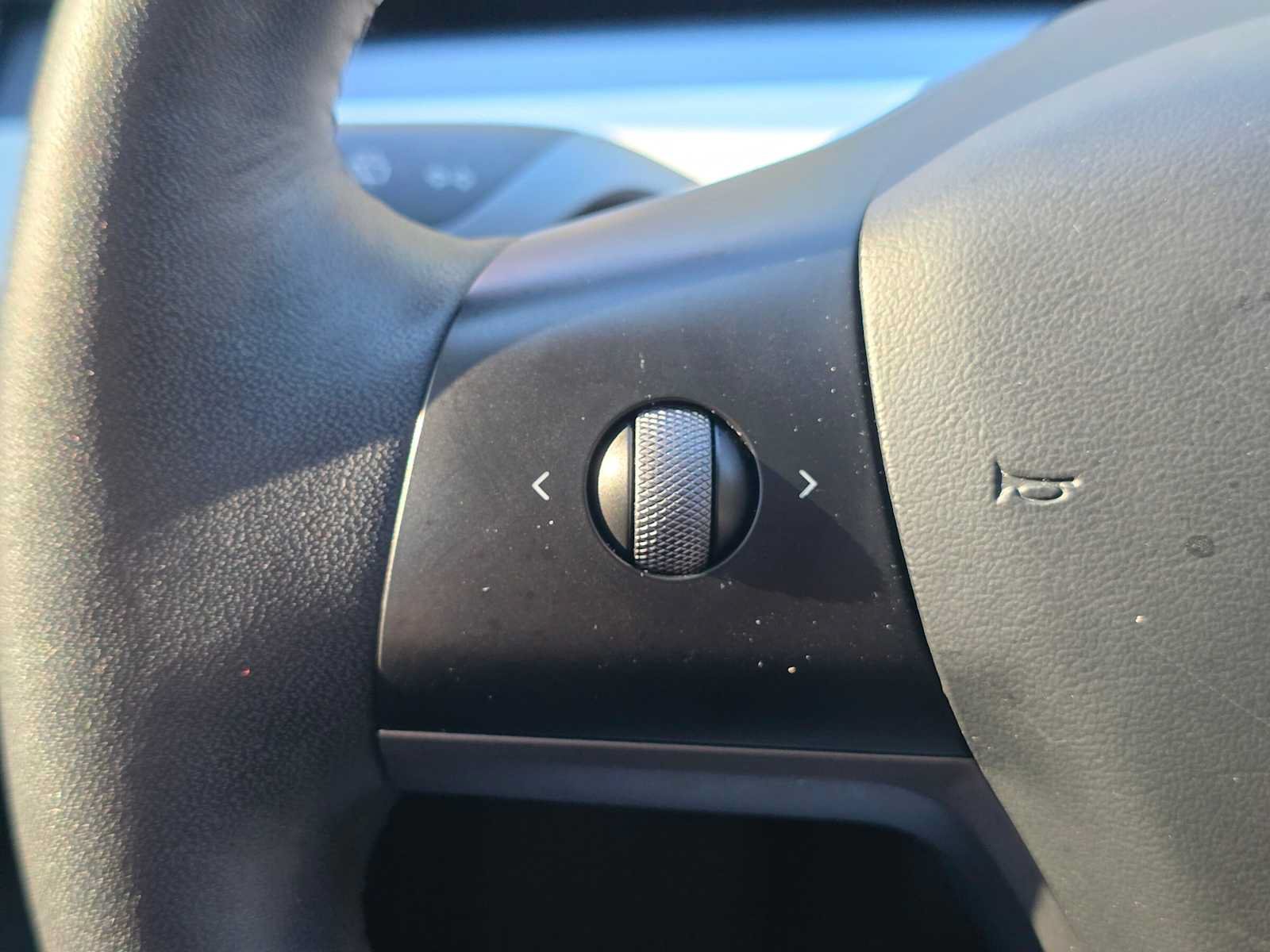 Used 2023 Tesla Model 3 Standard Range RWD image 26