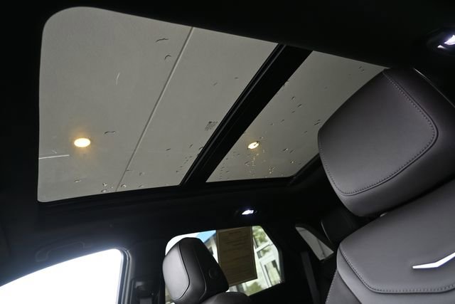 Used 2024 Cadillac XT5 Premium Luxury w/ LPO, Premium Carpet Package image 21