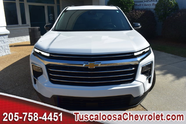 New 2027 Chevrolet Traverse LT FWD image 4