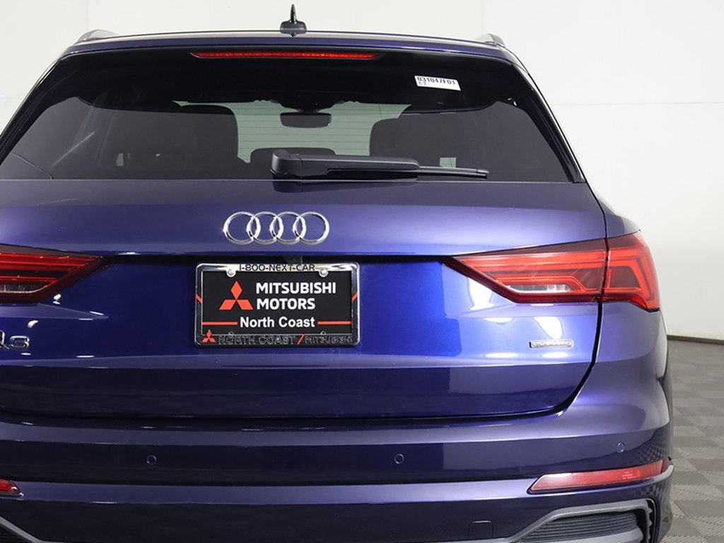 Used 2023 Audi Q3 2.0T Premium w/ Convenience Package image 15