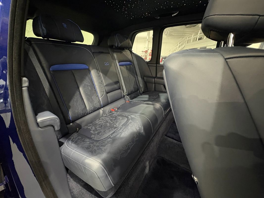 Used 2024 Rolls-Royce Cullinan Black Badge w/ Leather Finishing Pack image 49