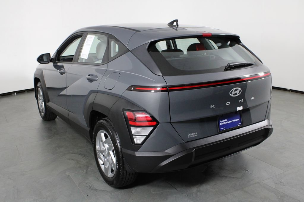 Certified 2026 Hyundai Kona SE image 4
