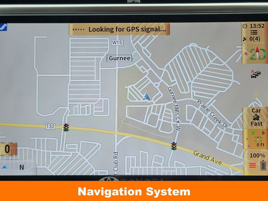 Used 2017 Toyota Camry LE image 18