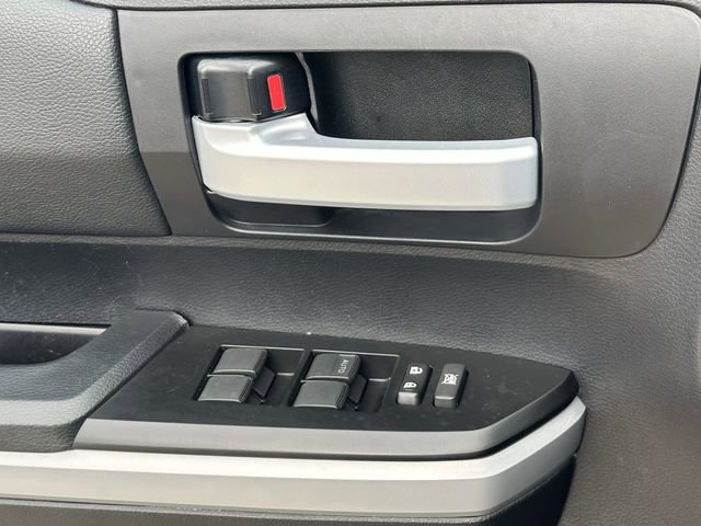 Used 2020 Toyota Tundra SR5 w/ SR5 Leather Package image 25