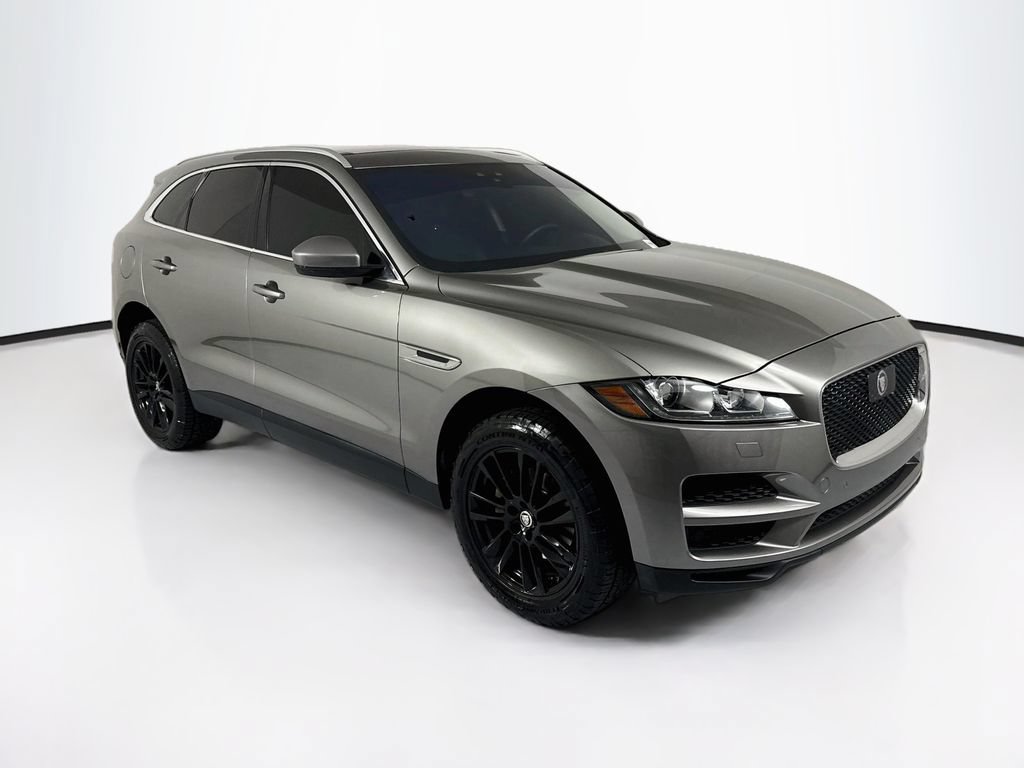 Used 2020 Jaguar F-PACE Prestige AWD/4WD image 3