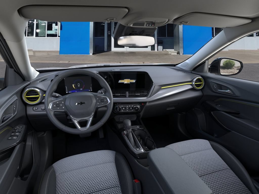 New 2026 Chevrolet Trax LT w/ Midnight Edition FWD image 15