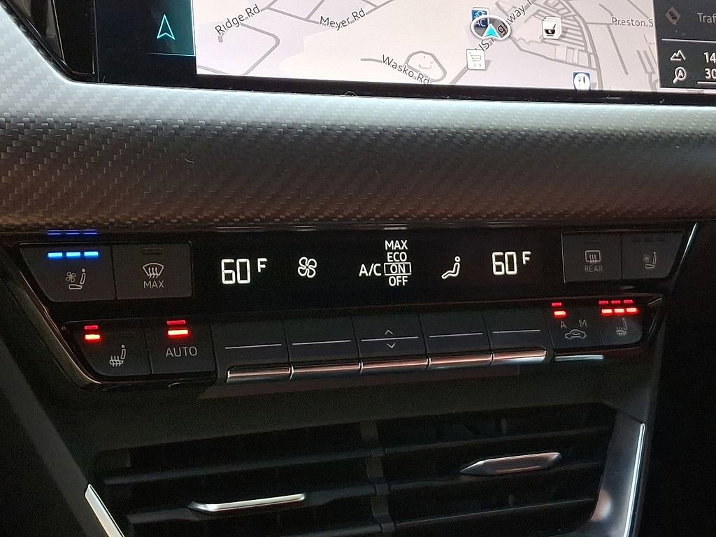 Certified 2022 Audi RS e-tron GT w/ Carbon Performance Package image 21