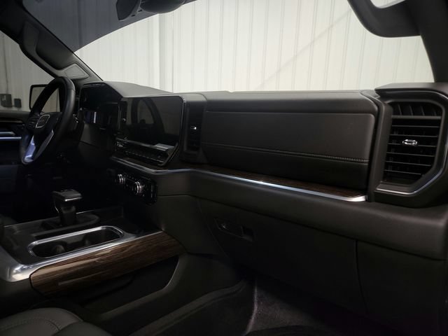 Used 2026 GMC Sierra 1500 Elevation w/ Elevation Premium Package AWD/4WD image 22