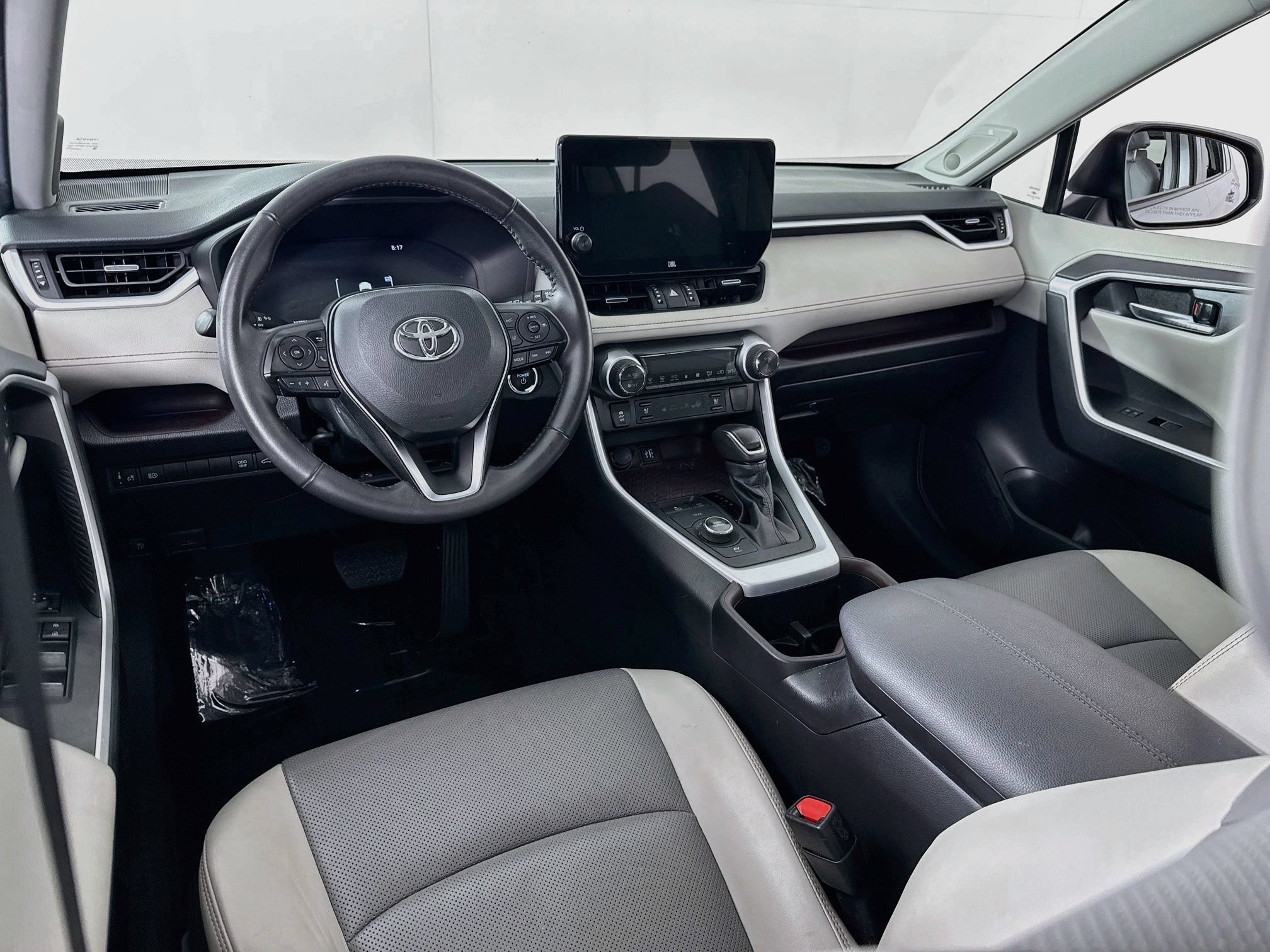Certified 2024 Toyota RAV4 Limited AWD/4WD image 18