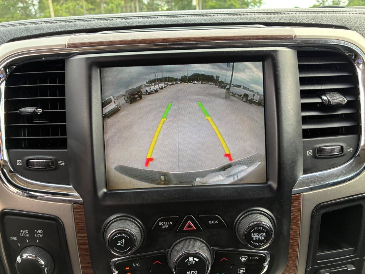 Used 2013 RAM 2500 Laramie AWD/4WD image 22