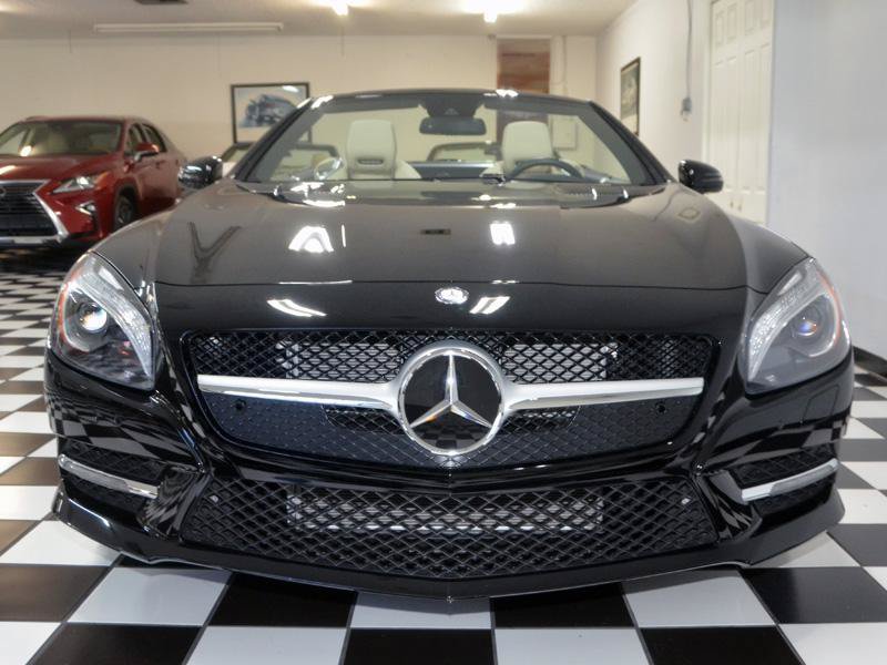 Used 2015 Mercedes-Benz SL 400 image 4