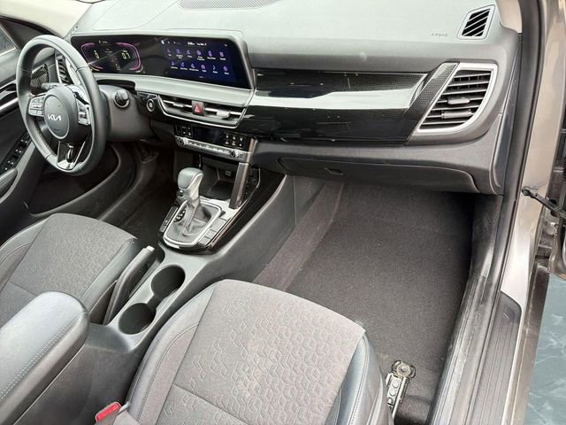 Used 2025 Kia Seltos S FWD image 28