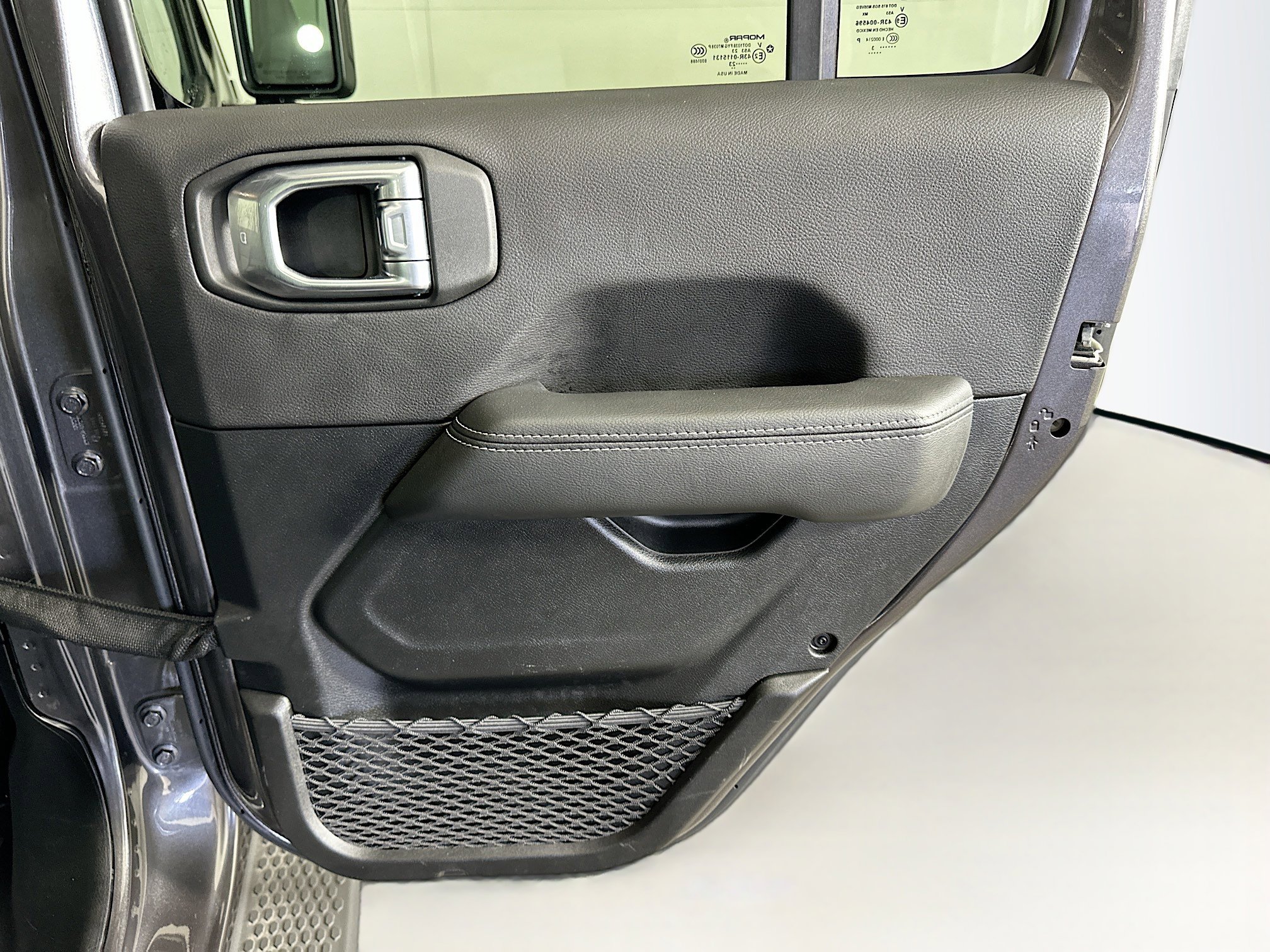 Used 2023 Jeep Wrangler Sahara w/ Cold Weather Group image 29