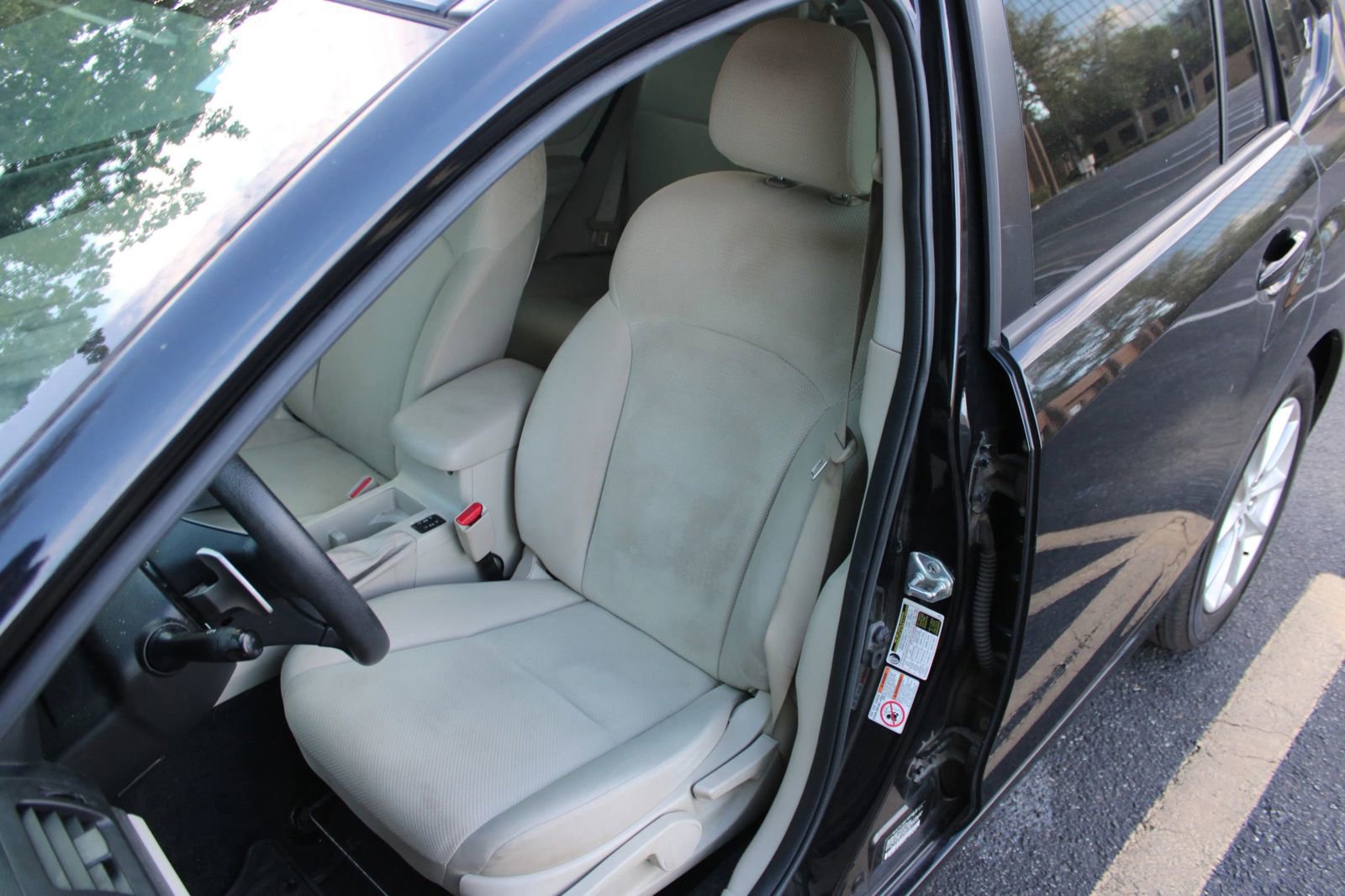 Used 2014 Subaru Impreza 2.0i Premium w/ All-Weather Package w/CVT image 8