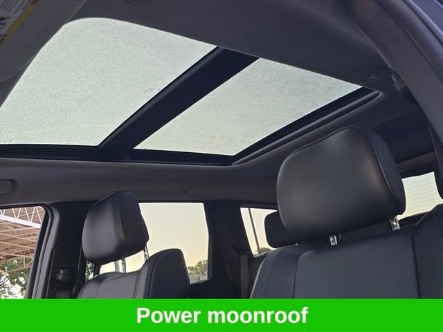 Used 2018 Jeep Grand Cherokee Summit w/ Platinum Series Group AWD/4WD image 19