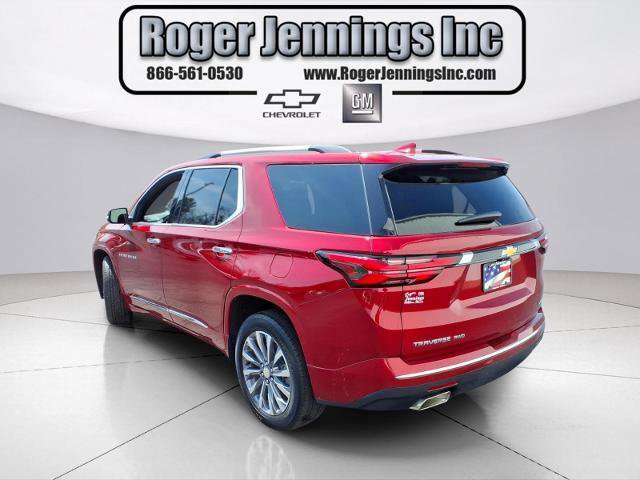 Used 2023 Chevrolet Traverse Premier image 3