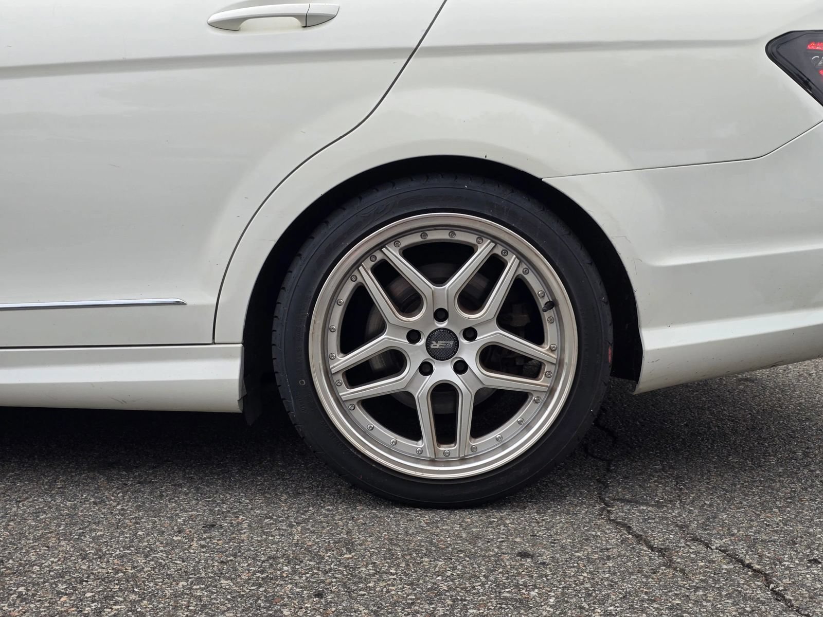 Used 2014 Mercedes-Benz C 300 4MATIC Sedan image 14