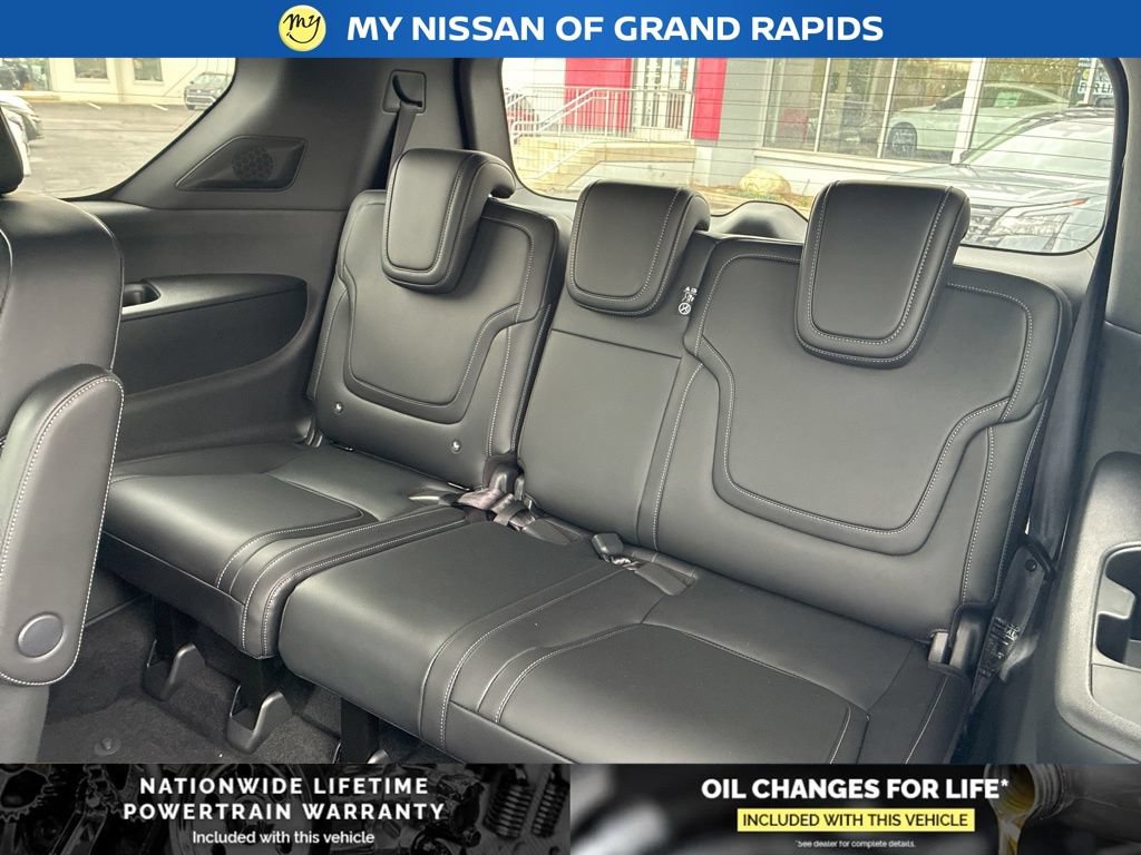 New 2026 Nissan Armada PRO-4X w/ Captain's Chari Seat Package AWD/4WD image 30