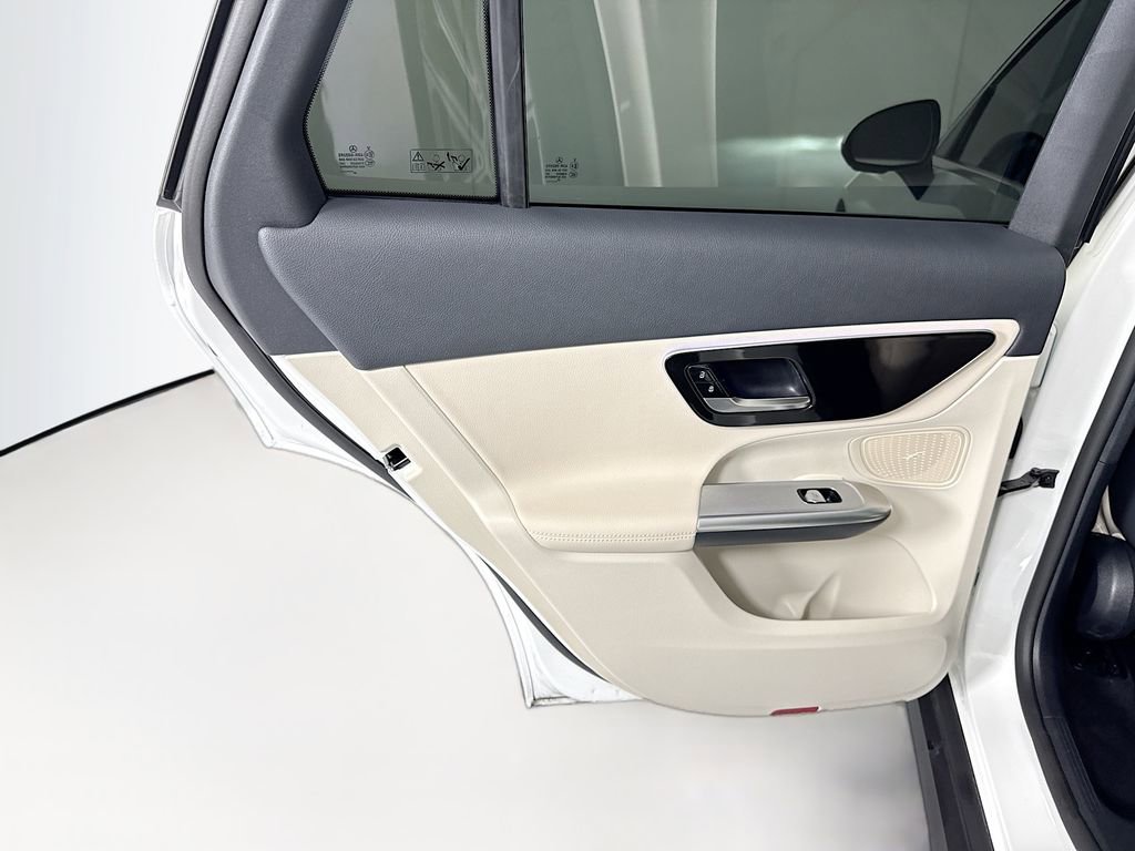 Certified 2026 Mercedes-Benz GLC 300 image 21