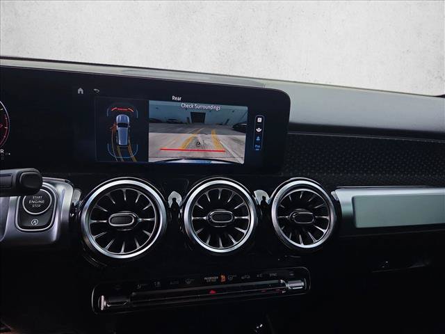 Used 2024 Mercedes-Benz GLB 250 image 18