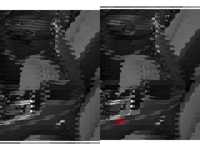 Used 2019 Ford Escape Titanium image 18