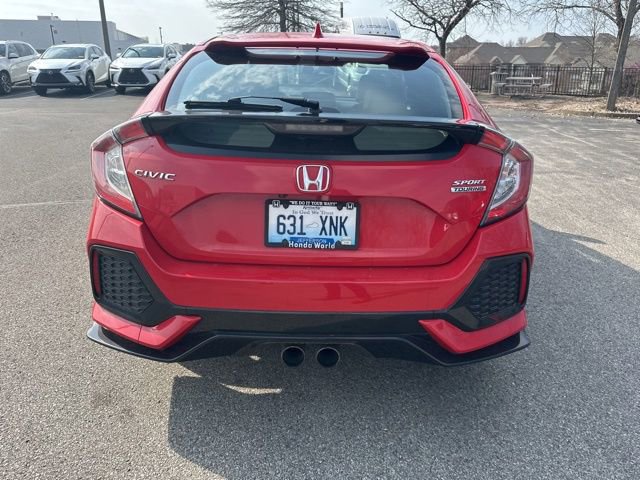 Used 2018 Honda Civic Sport Touring image 4