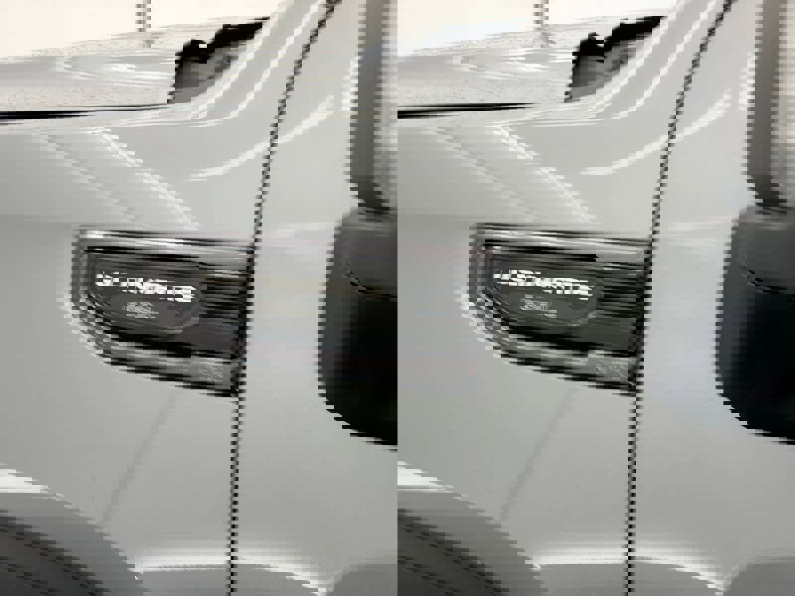 Used 2024 GMC Sierra 1500 Denali Ultimate image 11