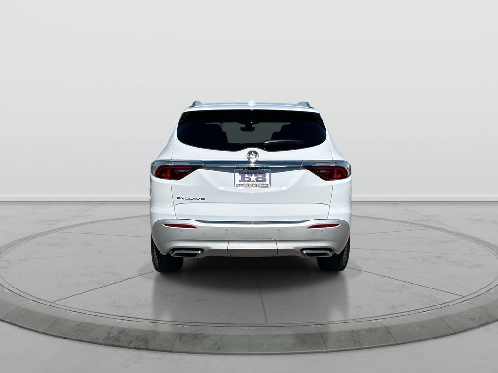 Used 2024 Buick Enclave Essence w/ Technology Package FWD image 7