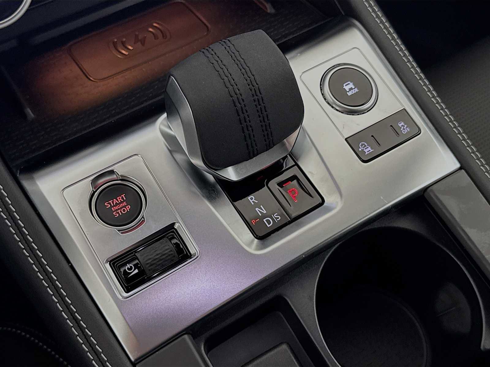 New 2026 Jaguar F-PACE R-Dynamic S AWD/4WD image 16