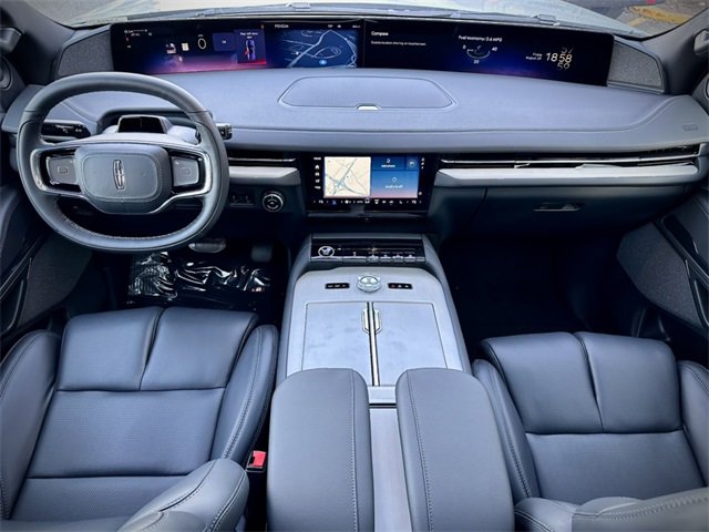 New 2025 Lincoln Navigator Reserve image 24
