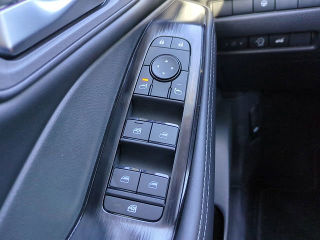 New 2026 Nissan Rogue SV image 24