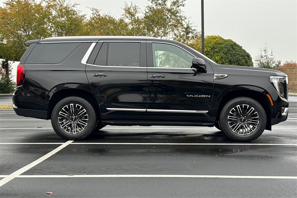 Used 2025 GMC Yukon Elevation image 8
