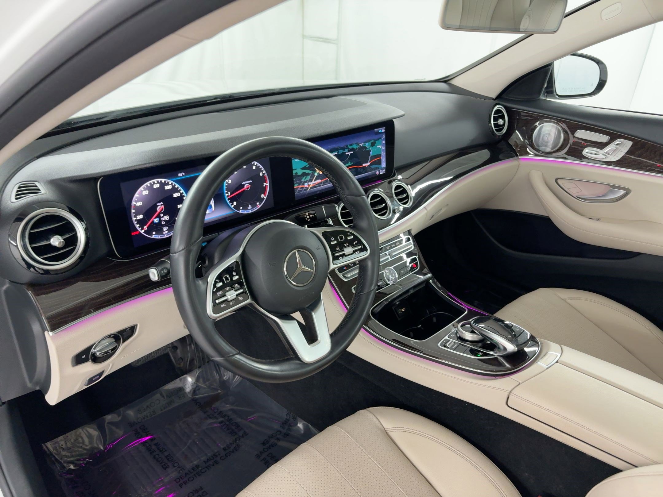 Used 2020 Mercedes-Benz E 350 Sedan image 4