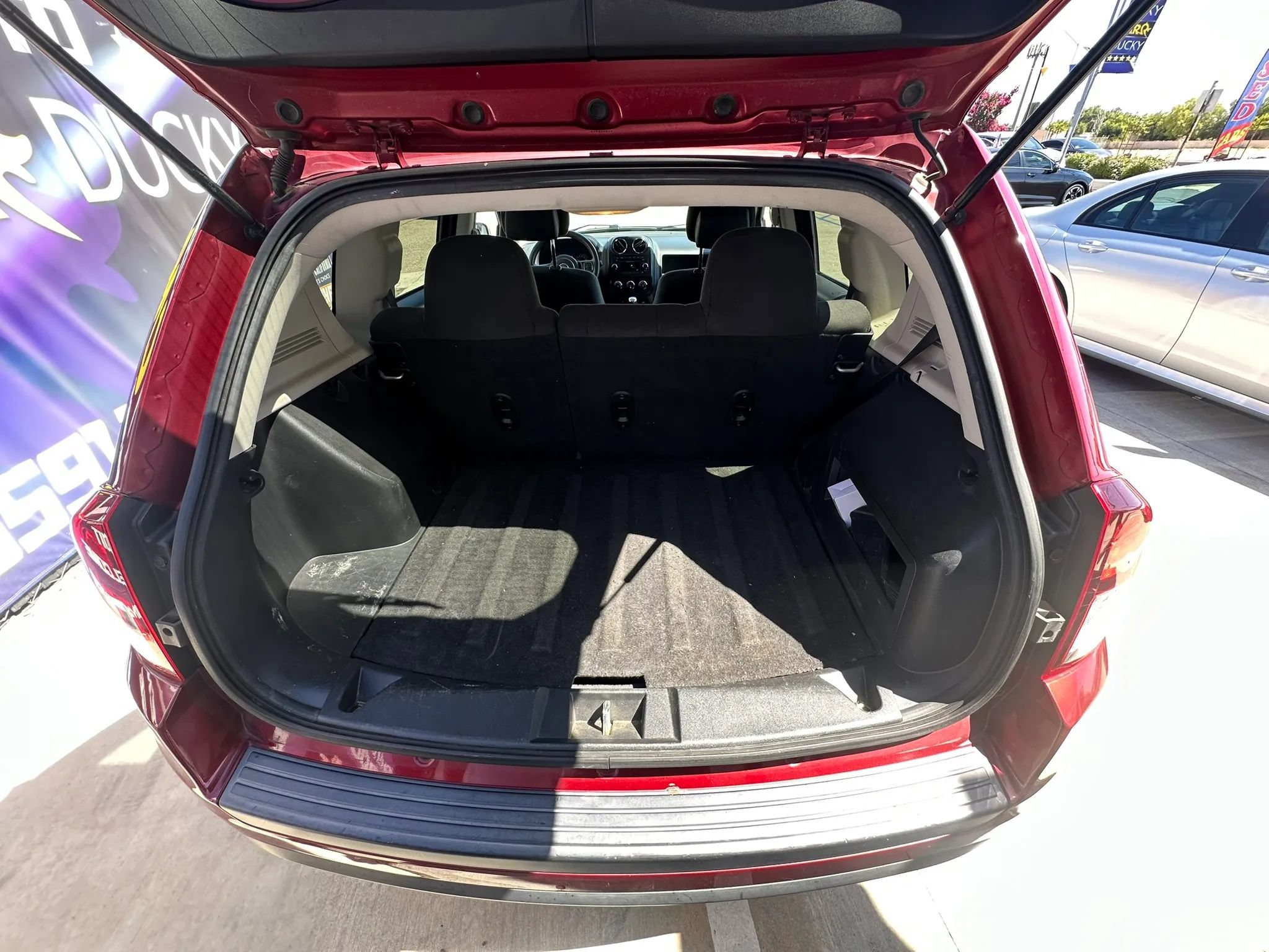 Used 2015 Jeep Compass Sport w/ Power Value Group FWD image 12