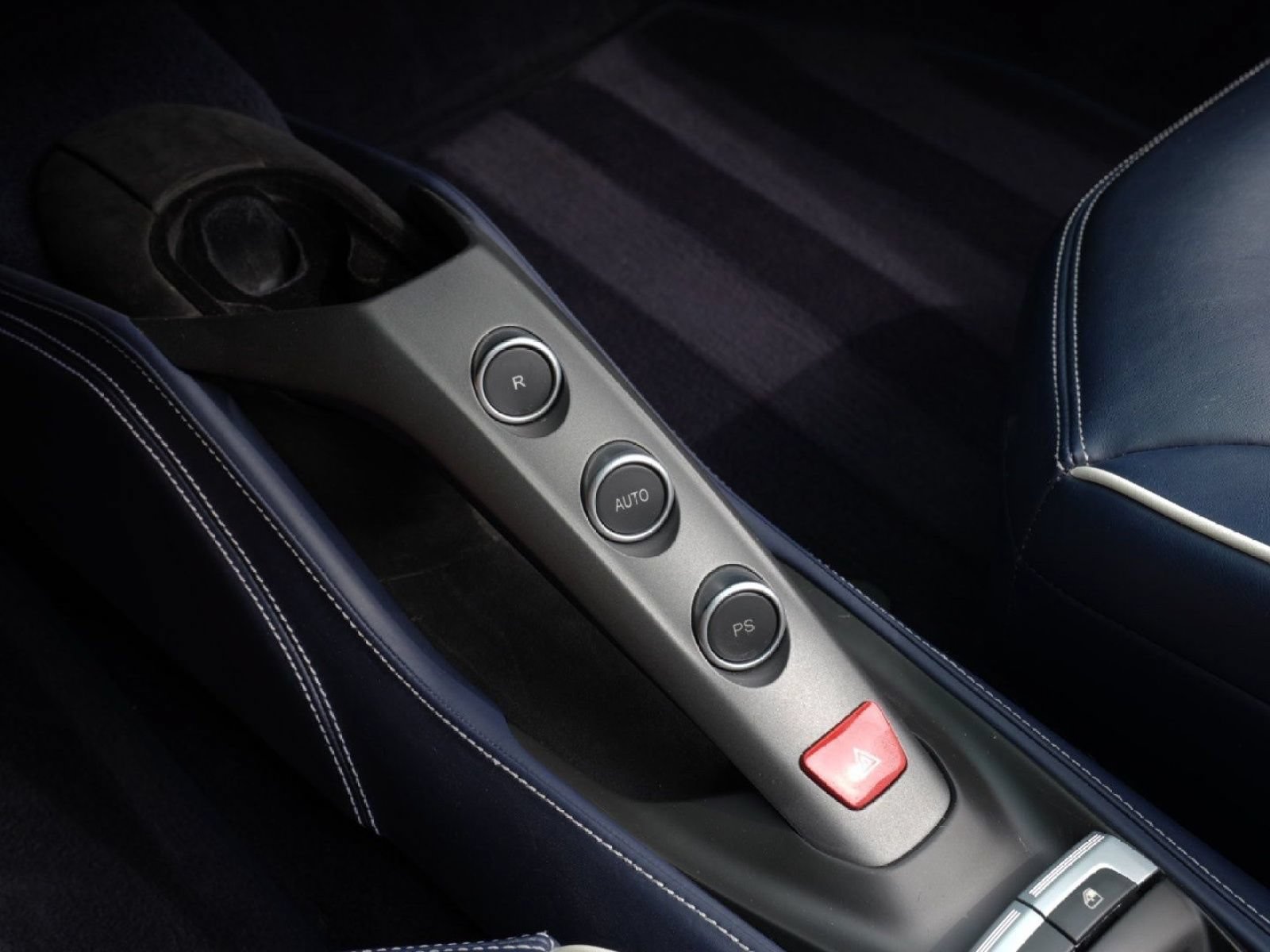 Used 2017 Ferrari 488 Spider RWD image 20
