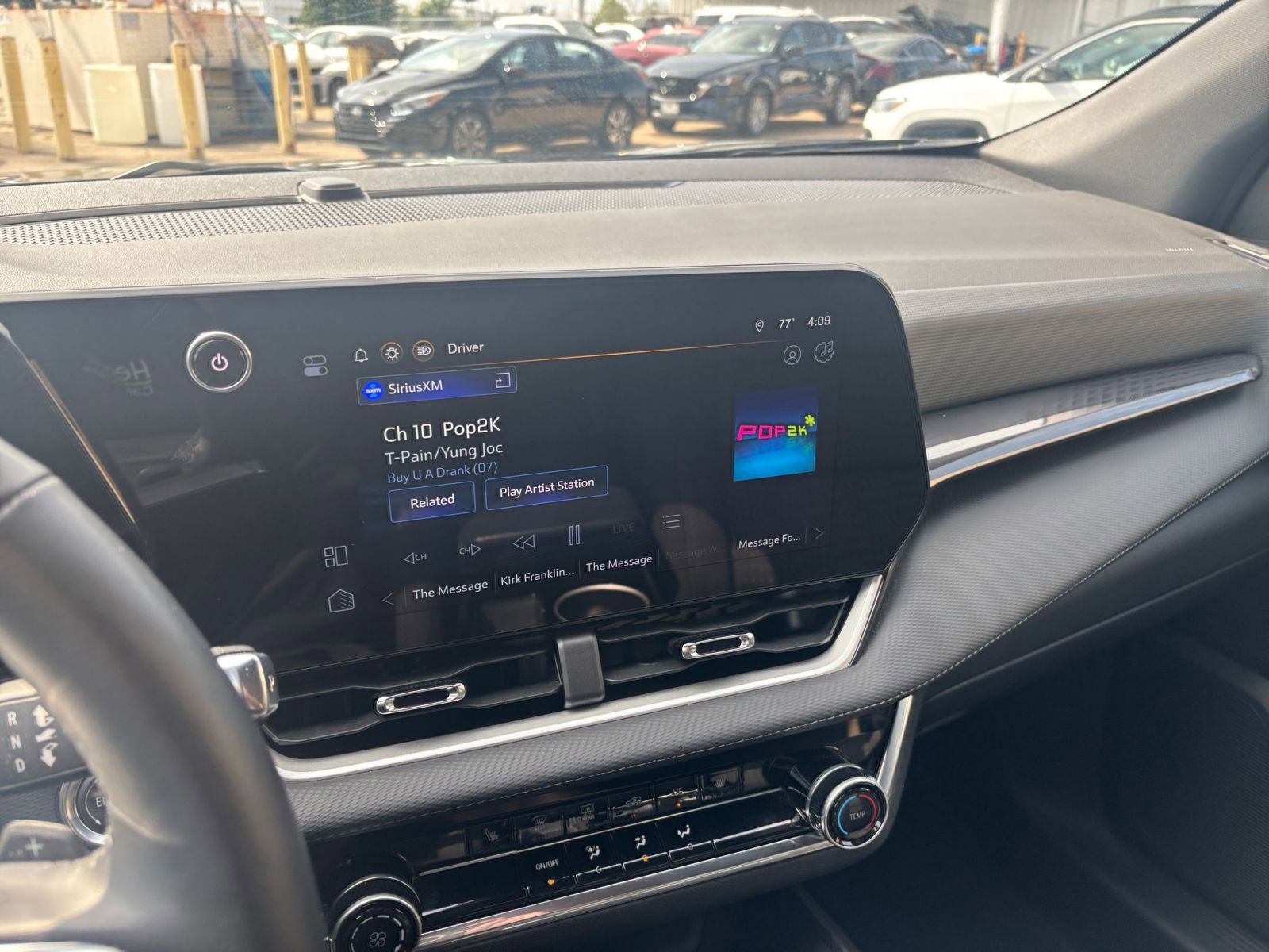 Used 2025 Chevrolet Equinox LT FWD image 21