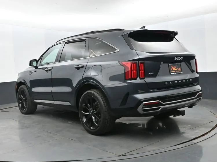Used 2022 Kia Sorento SX AWD/4WD image 9
